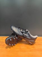 حذاء كرة قدم براغي Mizuno